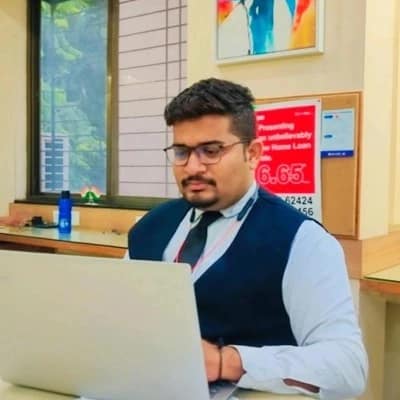 Home 7 Rushikesh Gire, Chief Operating Officer, Hexafin, Pune
